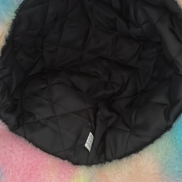 Women Tie Dye Rainbow Fluffy Faux Fur Bucket Hat - Picture 7 of 12